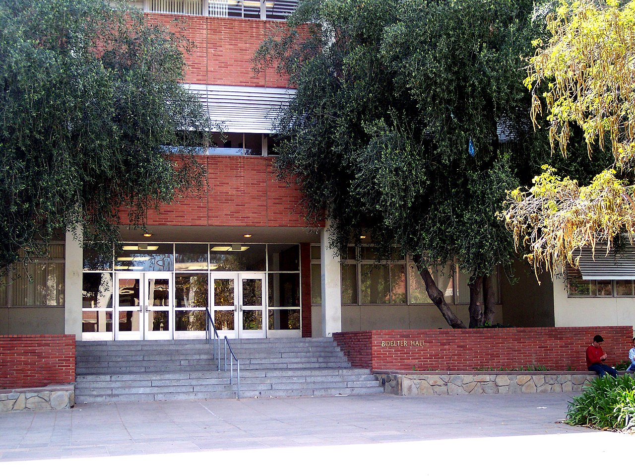 加州大学洛杉矶分校