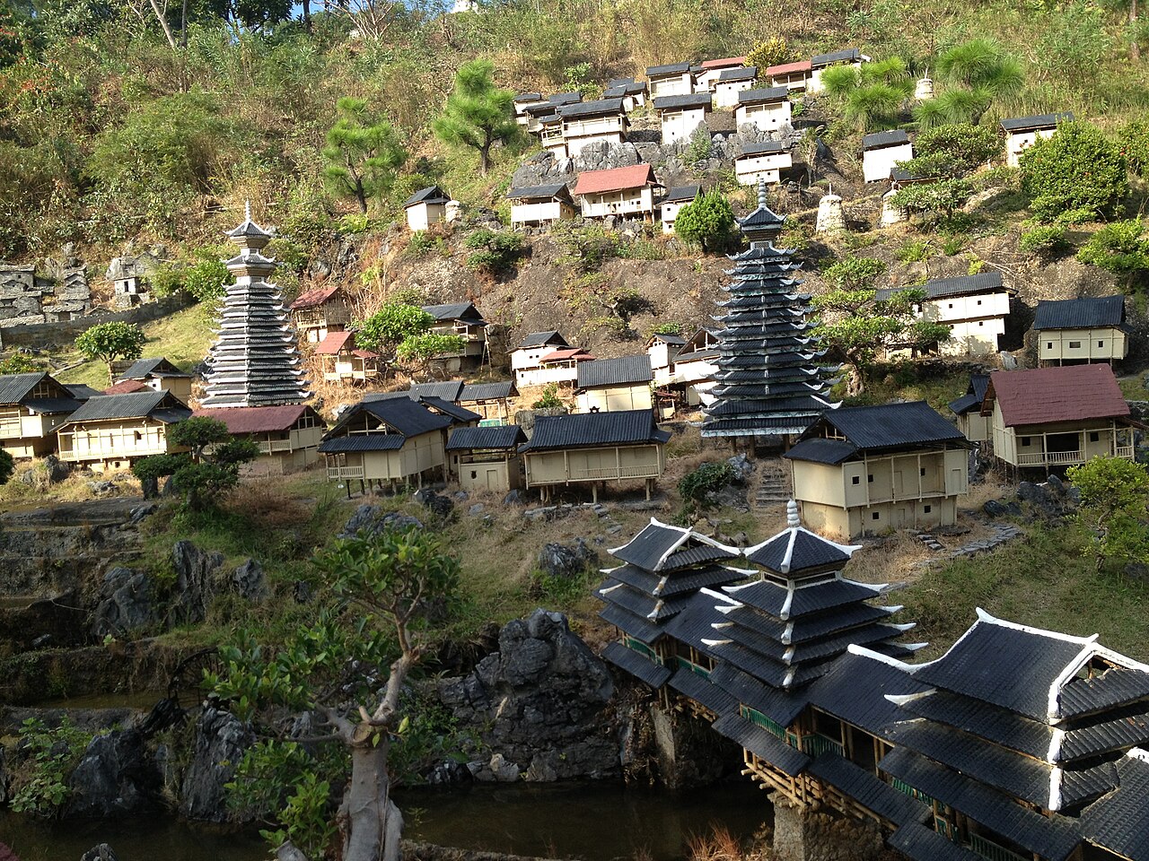 深圳