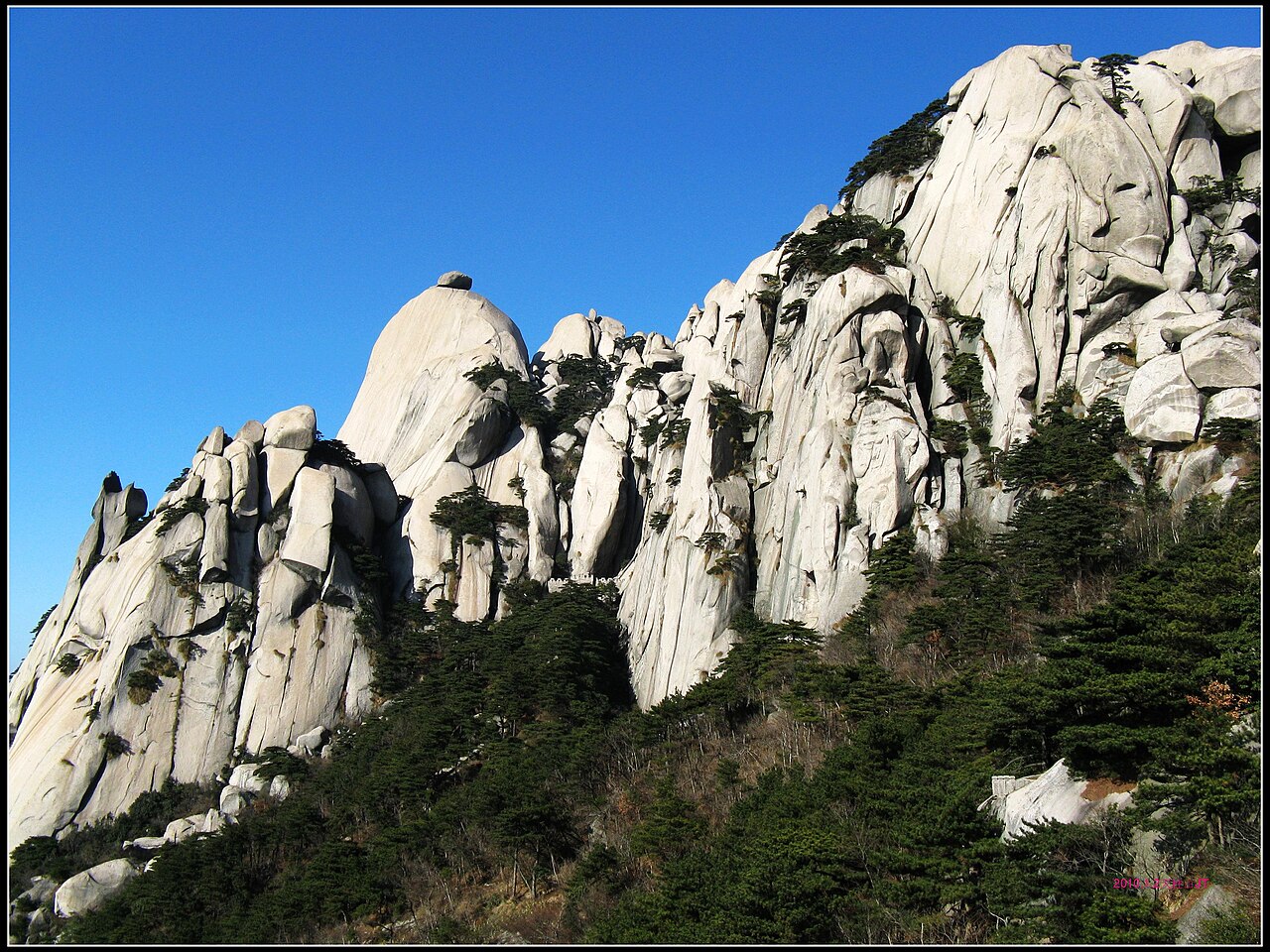 潜山
