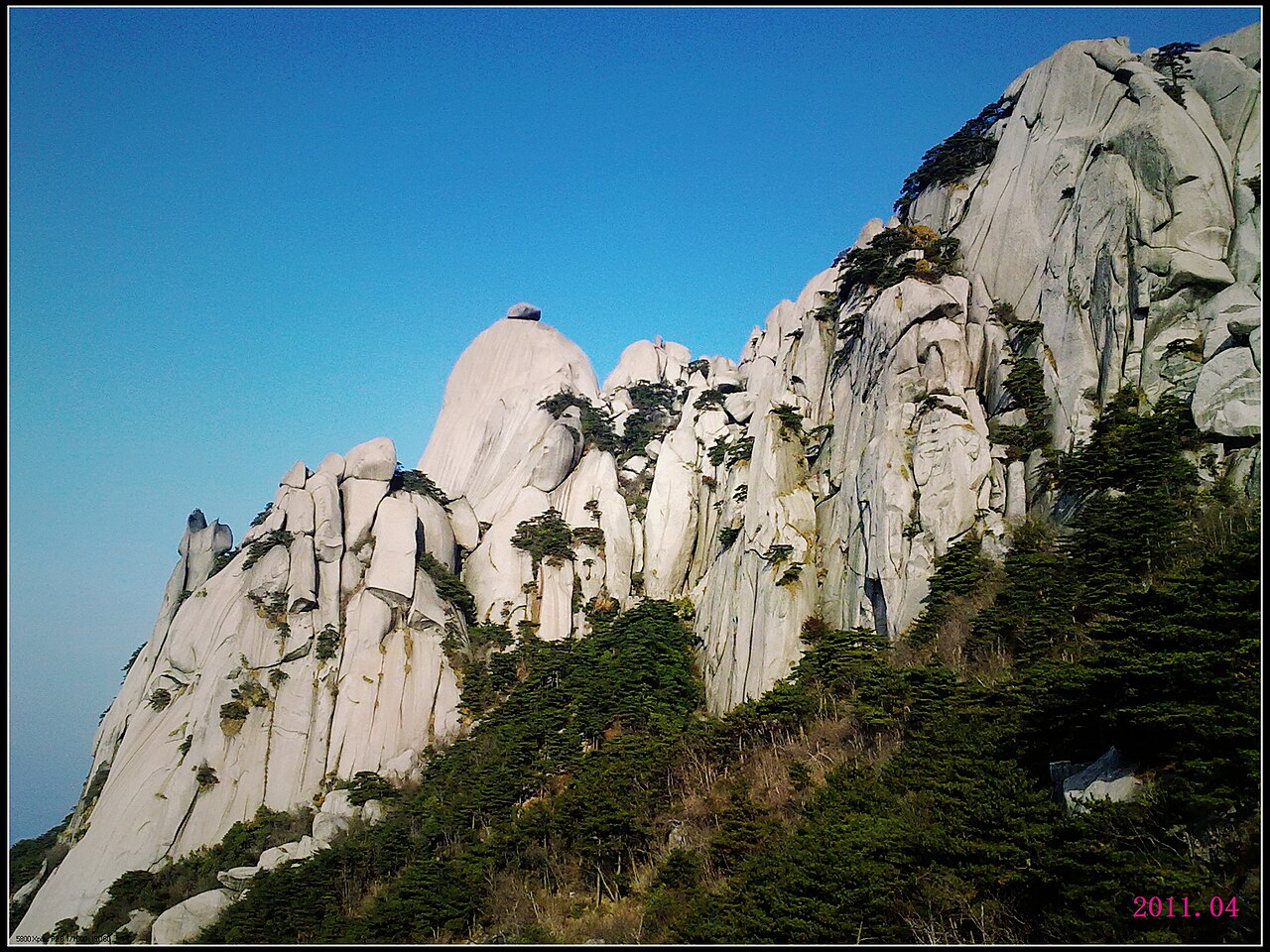 潜山
