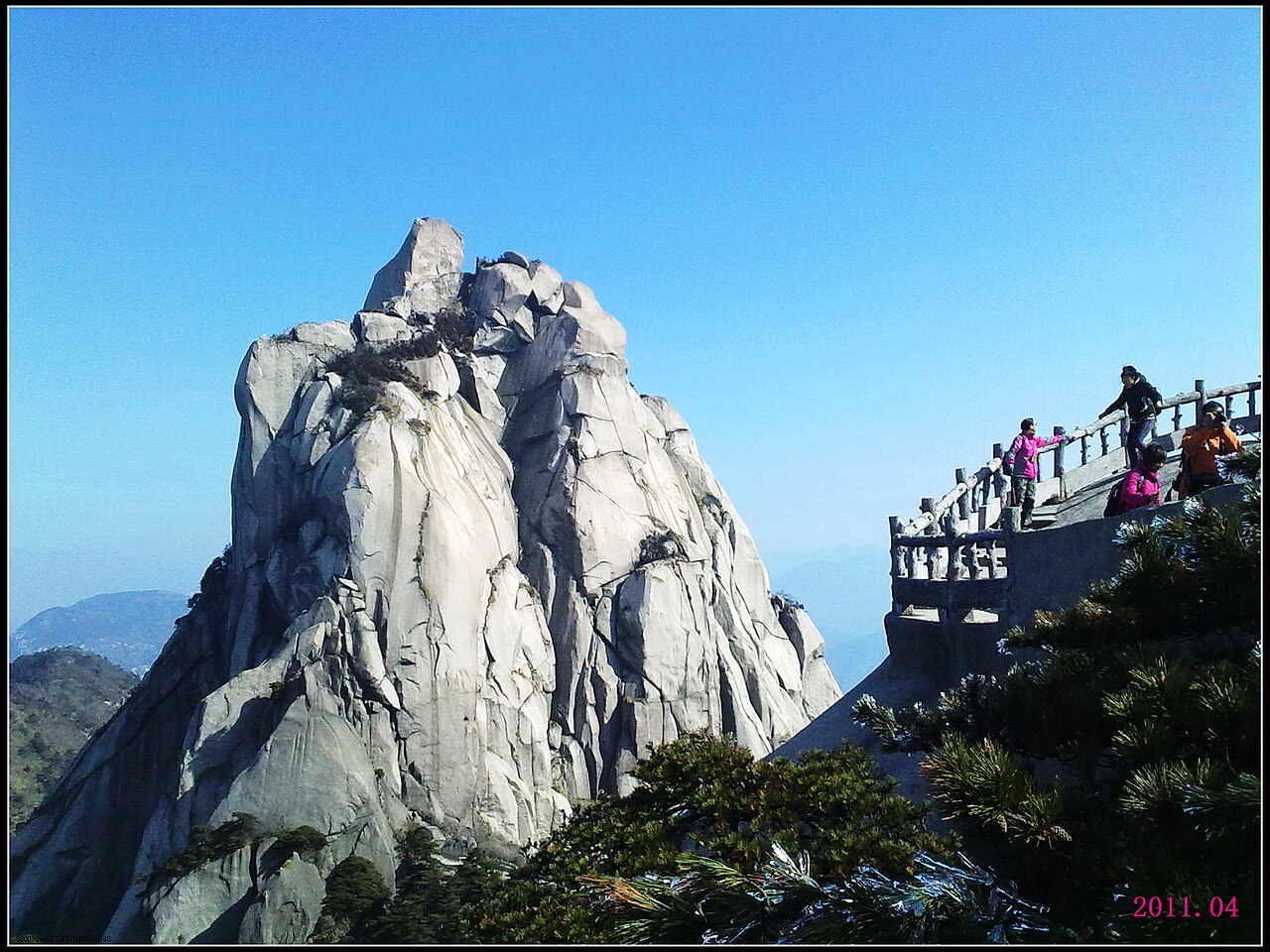 潜山