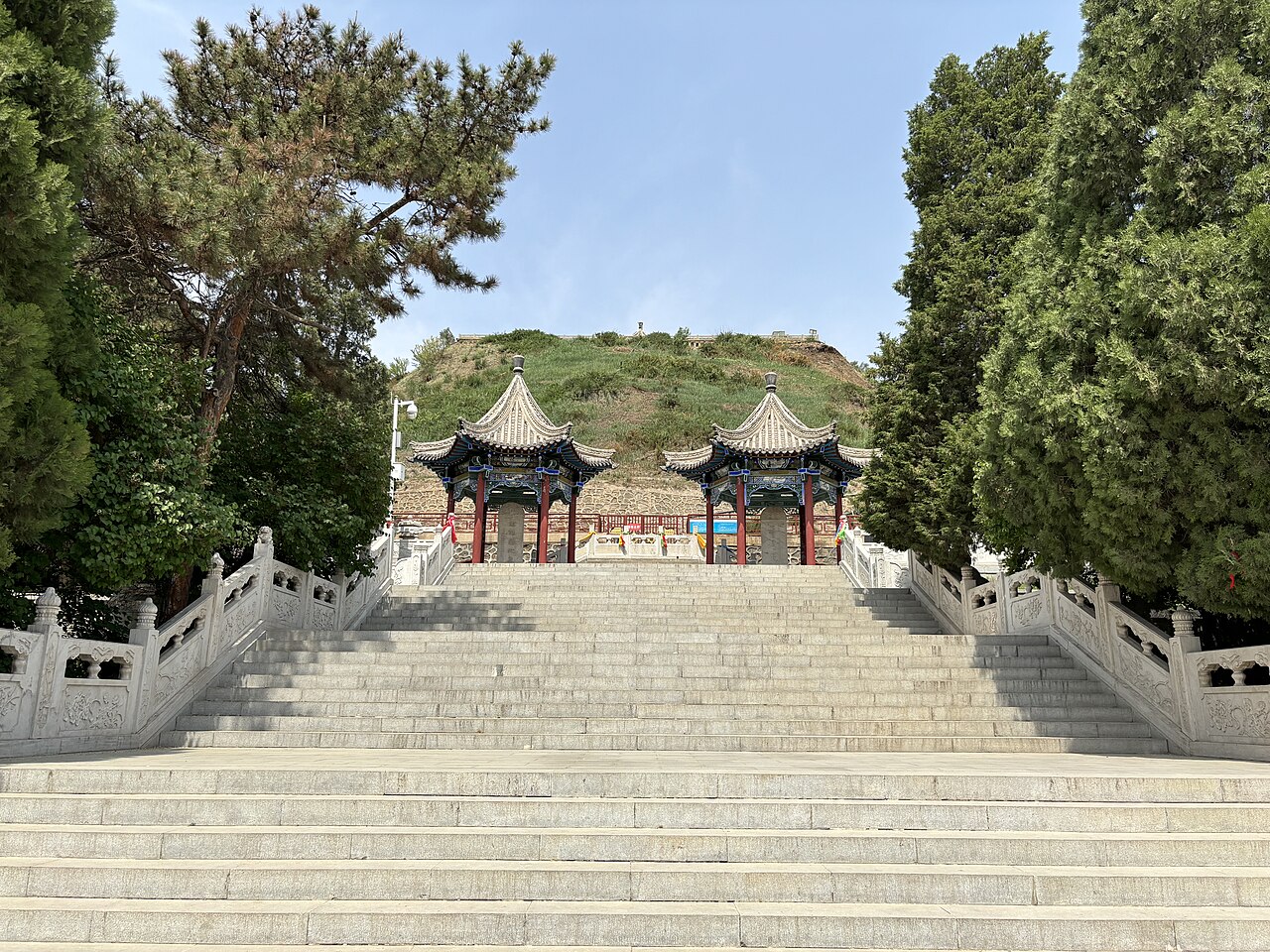 خوهوت