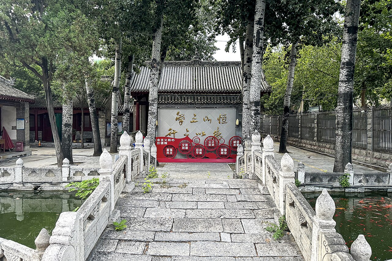 辉县