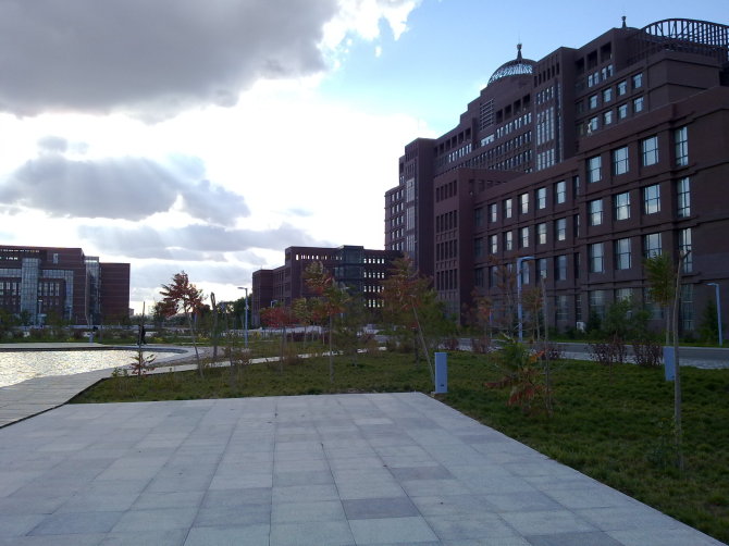 内蒙古大学