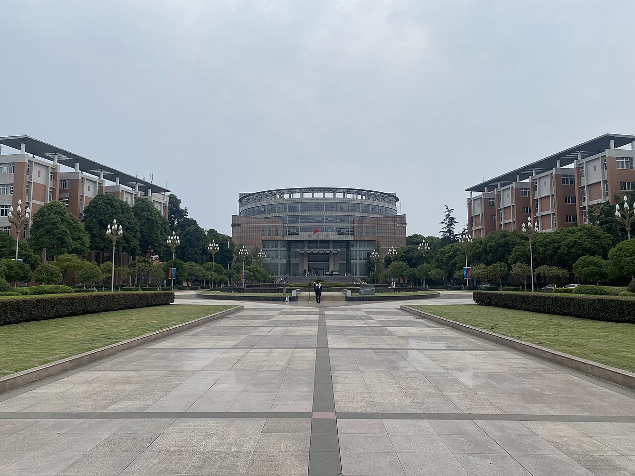 成都信息工程大学