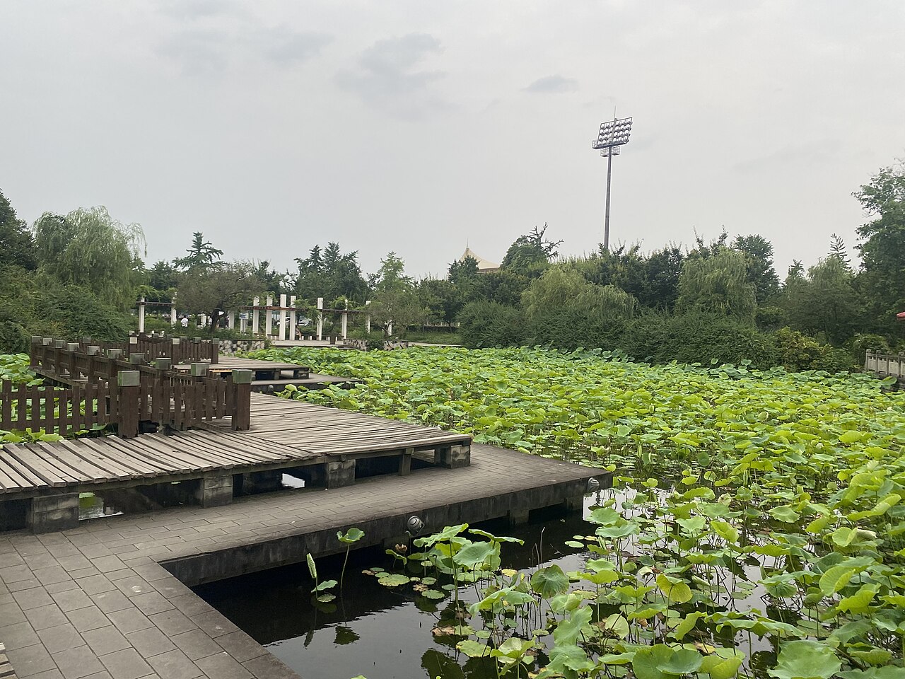 成都信息工程大学