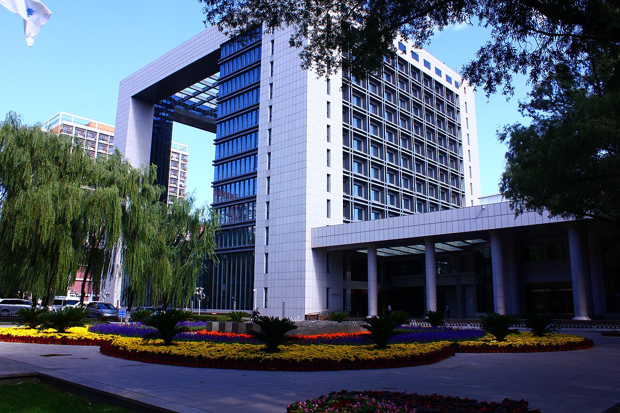 湖北大学