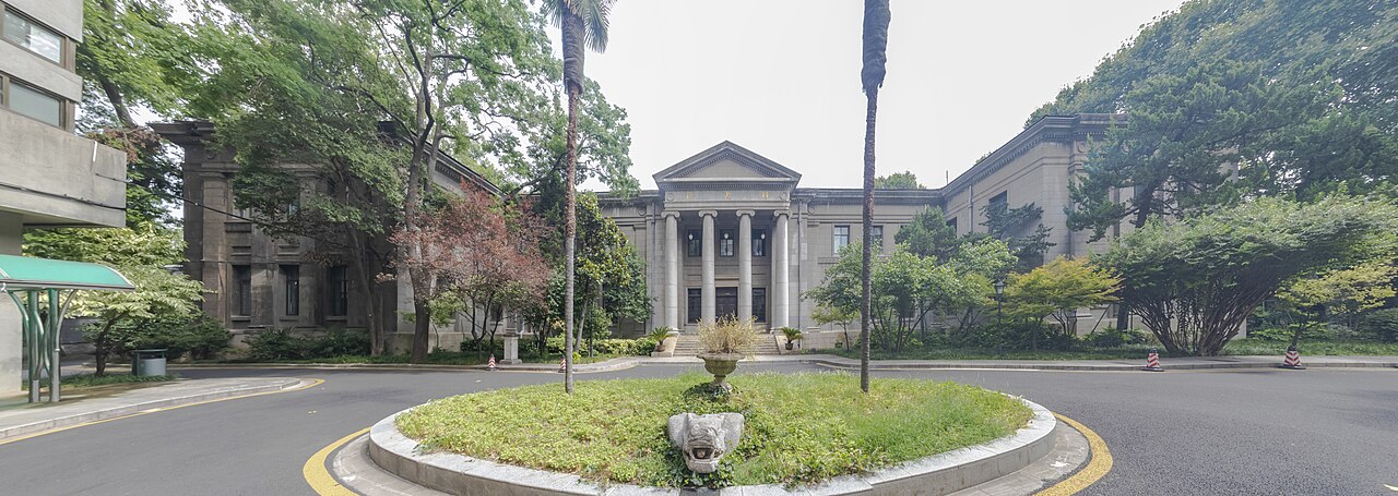 东南大学