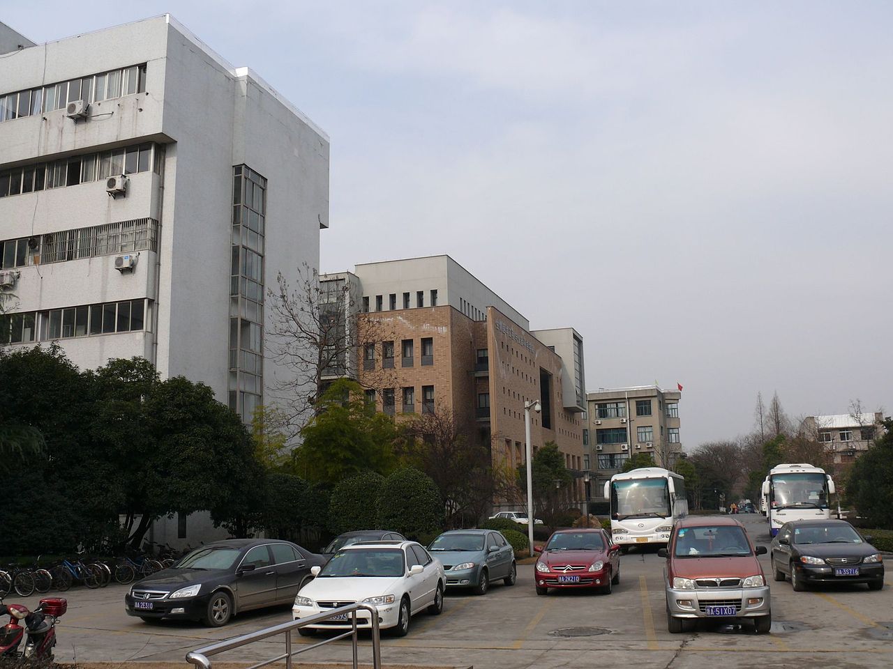 جامعة تشجيانغ للعلوم والتكنولوجيا