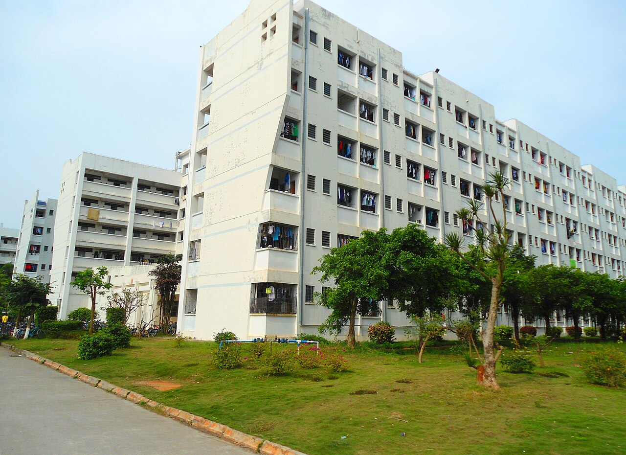 جامعة هاينان