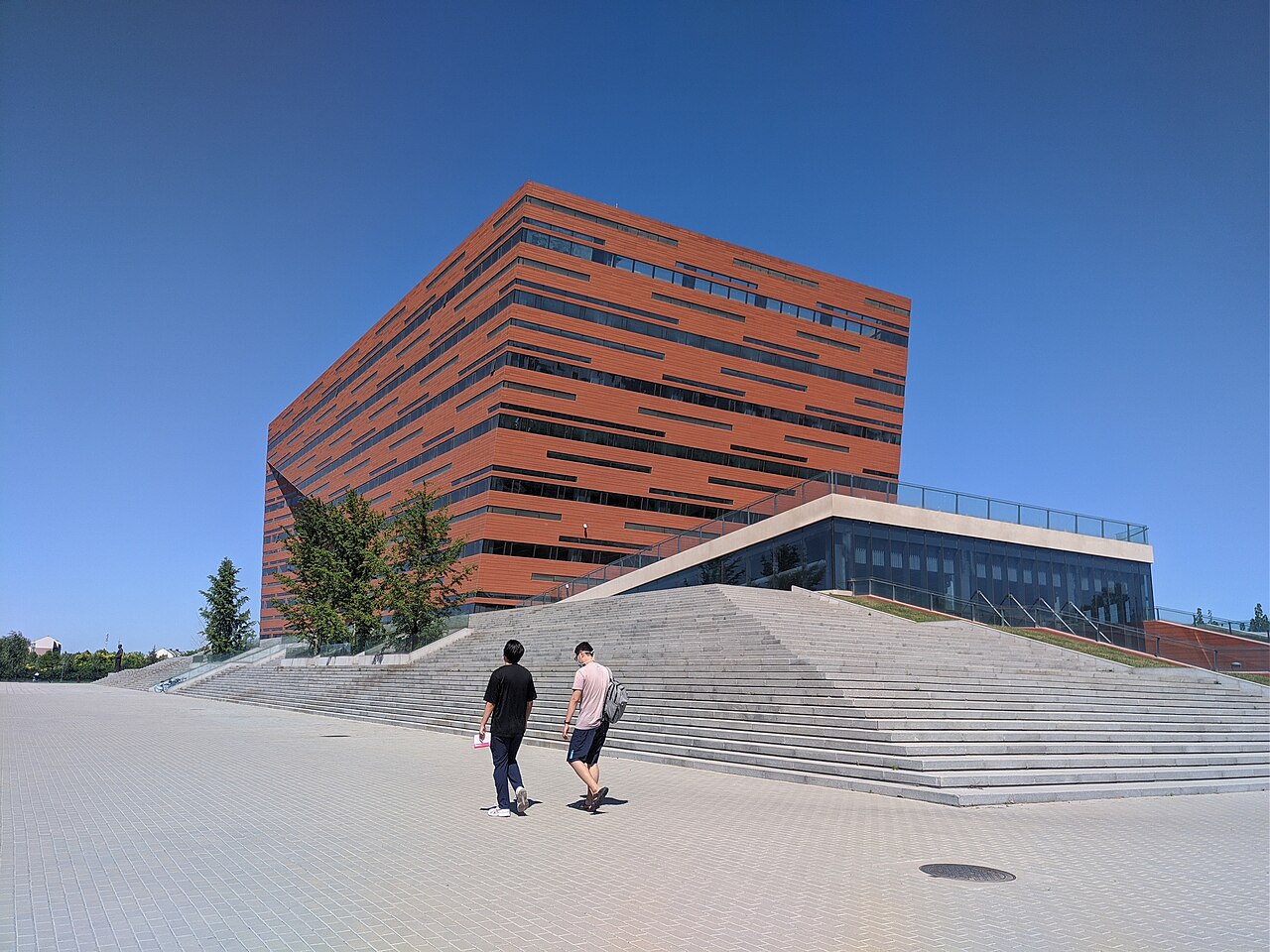 河北工业大学