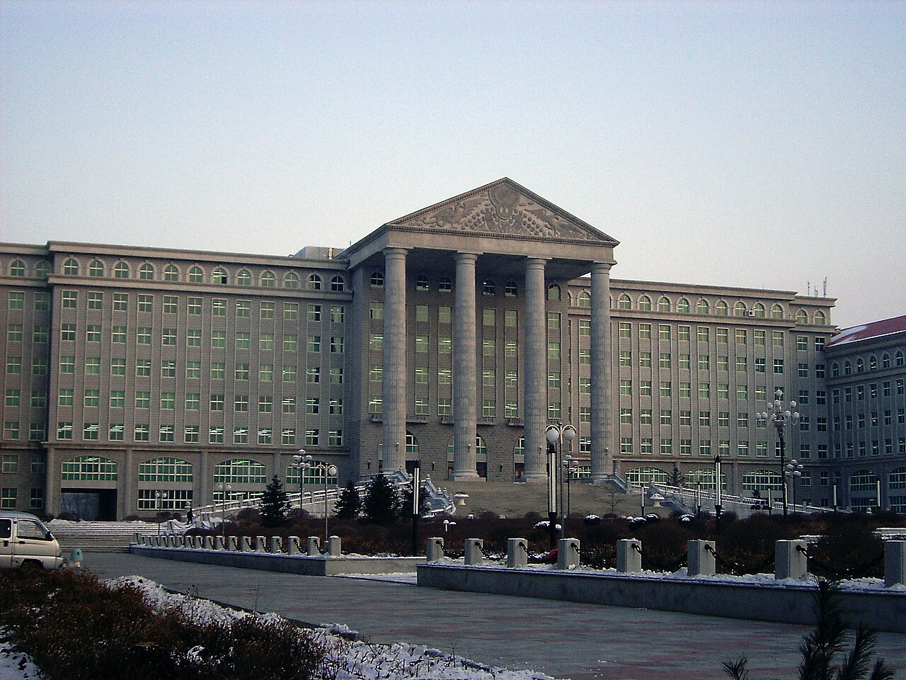 جامعة جيلين الزراعية