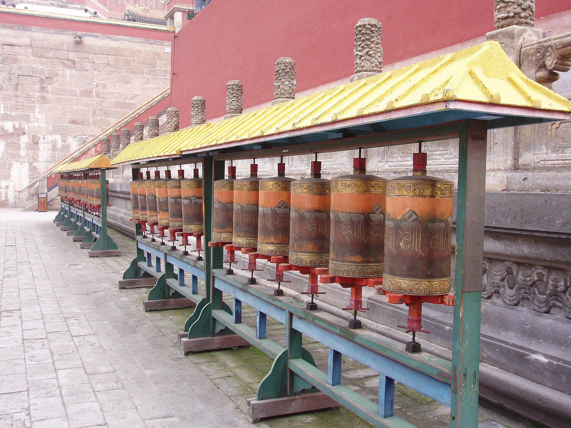普宁寺