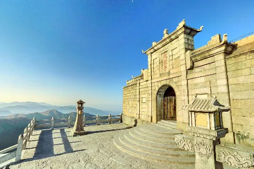 جبل هنغ (نان يوه هنغشان)