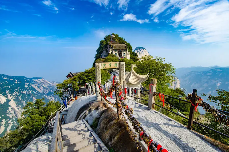 华山