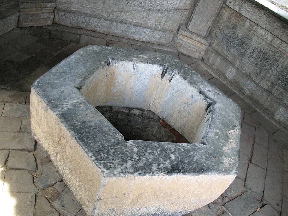Wolonggang Wuhou Memorial Temple