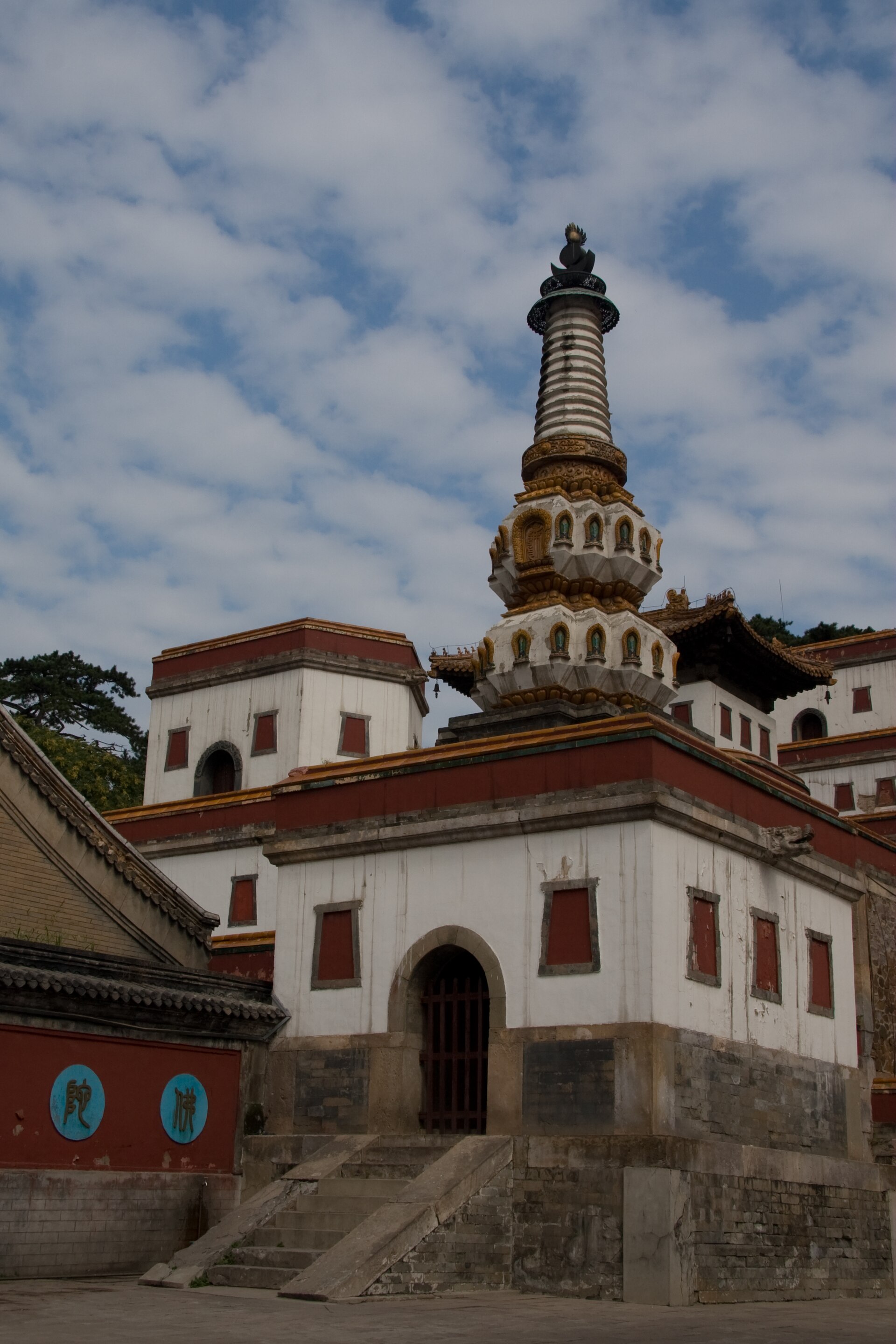 普宁寺