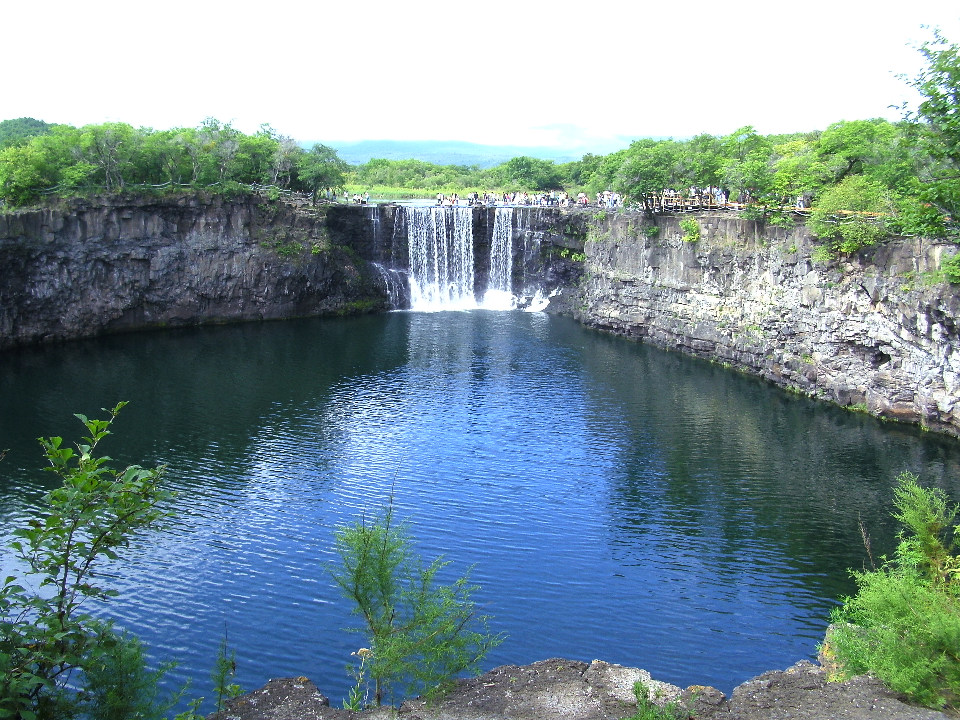 镜泊湖