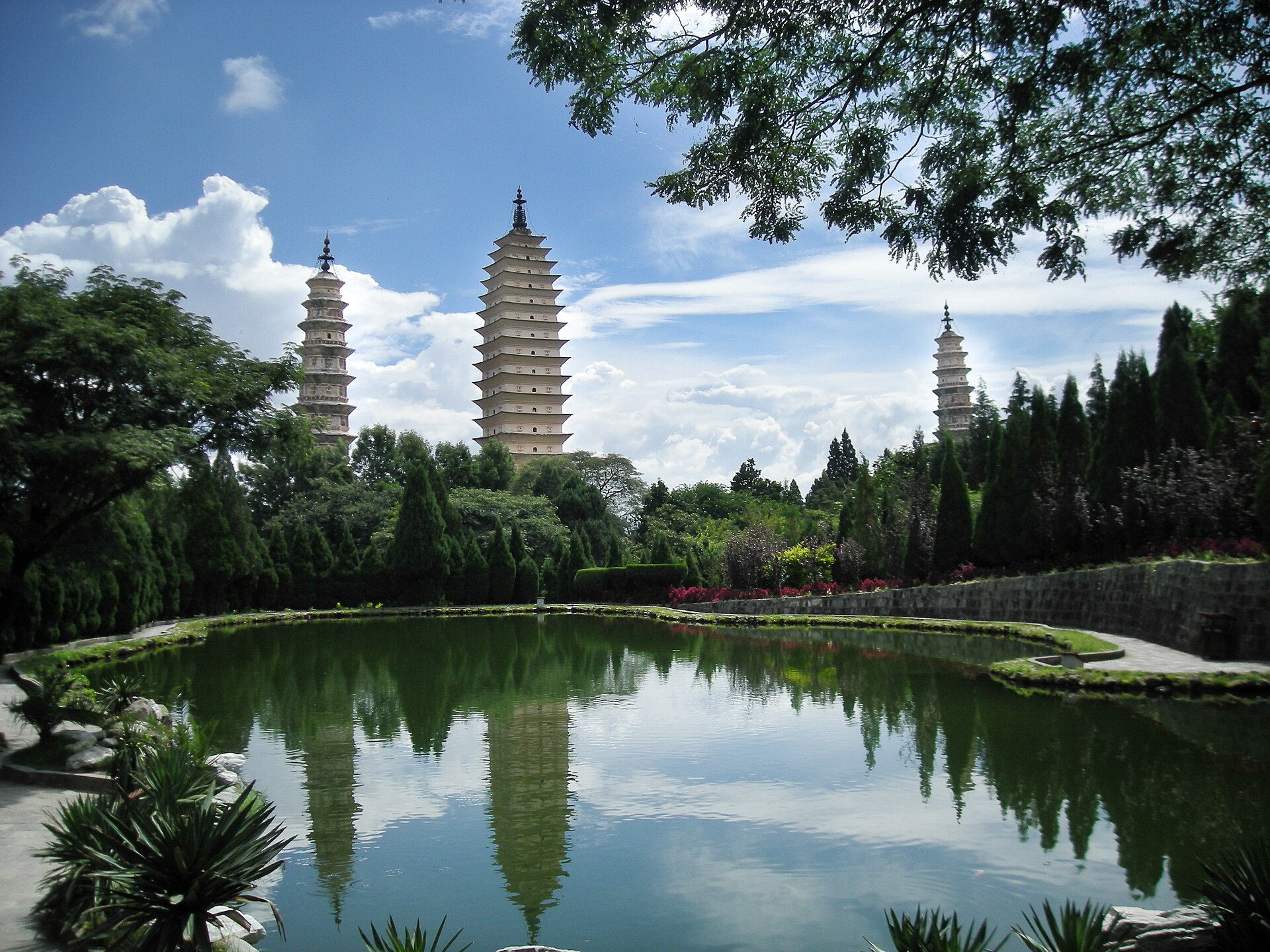 崇圣寺三塔