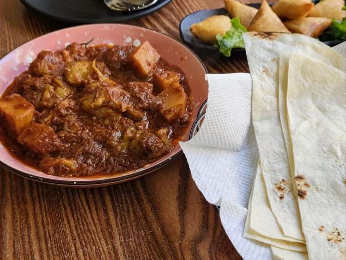 مطعم عمر الشرق الأوسط