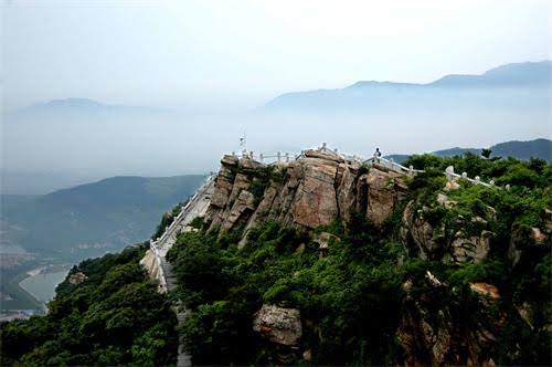 Mount Huaguo (Flower and Fruit Mountain)